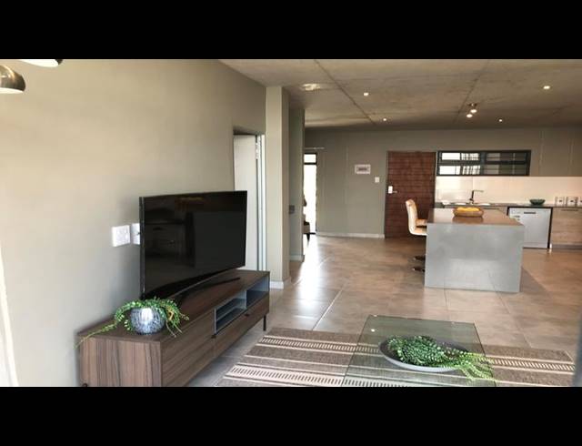 2 BEDROOM PROPERTY TO RENT IN EQUESTRIA